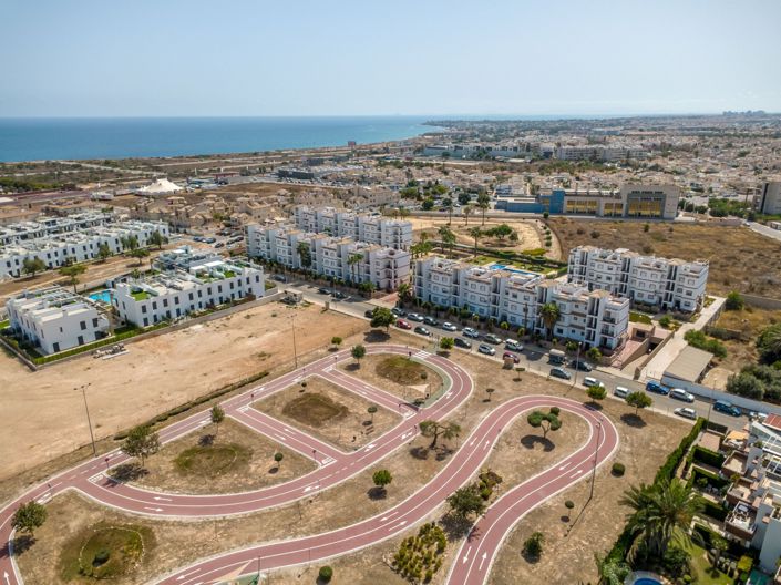 Image No.37-2 Bed Property for sale