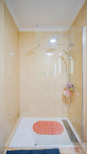 Image No.22-2 Bed Property for sale