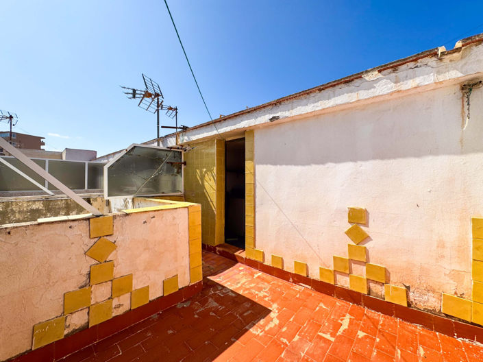 Image No.22-2 Bed Bungalow for sale