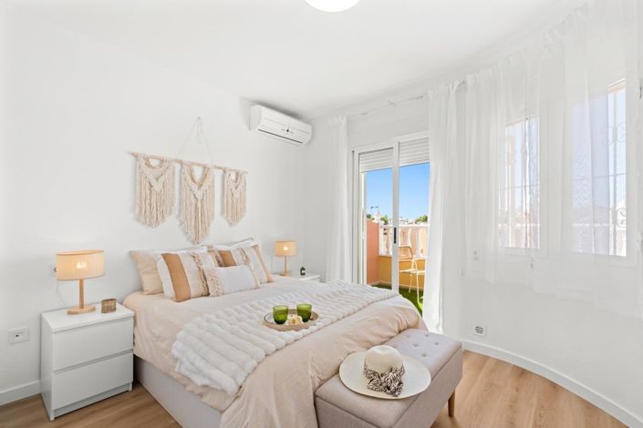 Image No.6-2 Bed Villa for sale