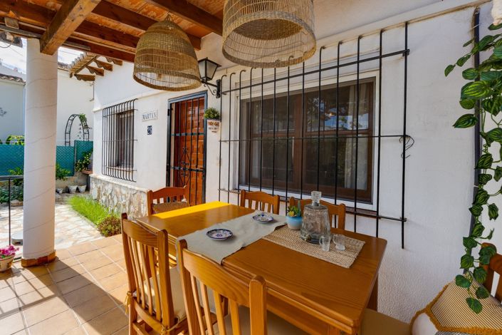 Image No.11-2 Bed Bungalow for sale