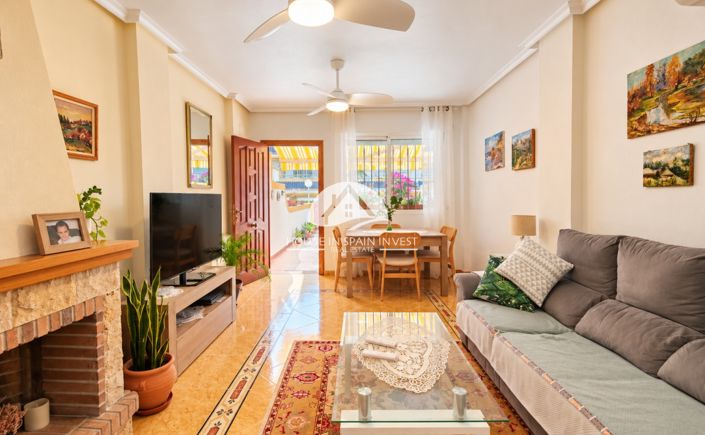 Image No.12-3 Bed Townhouse for sale