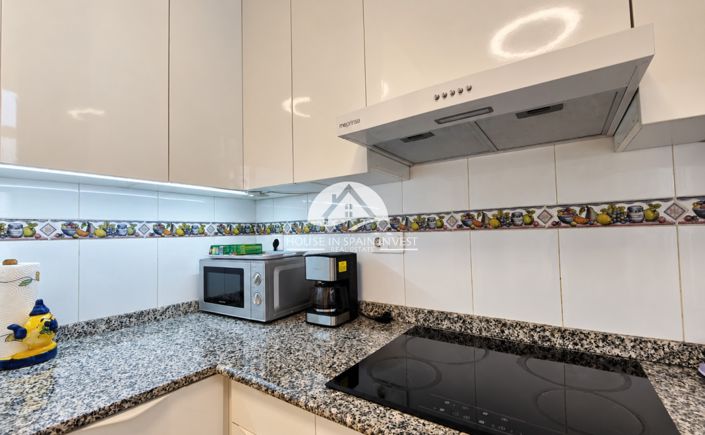 Image No.17-3 Bed Townhouse for sale