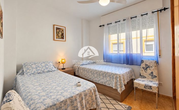 Image No.27-3 Bed Townhouse for sale