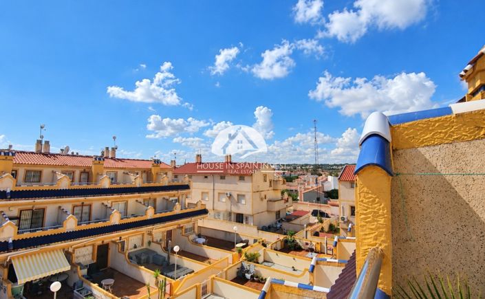 Image No.36-3 Bed Townhouse for sale