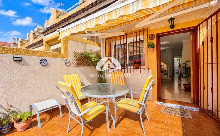 Image No.4-3 Bed Townhouse for sale