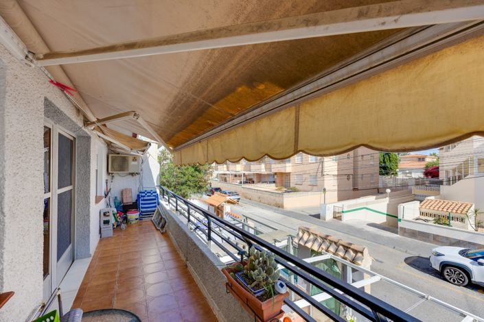 Image No.24-2 Bed Townhouse for sale