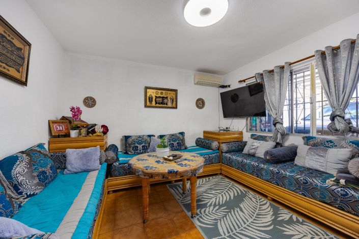 Image No.4-2 Bed Townhouse for sale