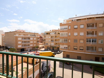 99d9863