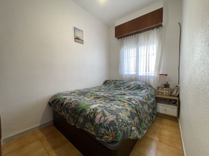 Image No.8-Appartement de 1 chambre à vendre