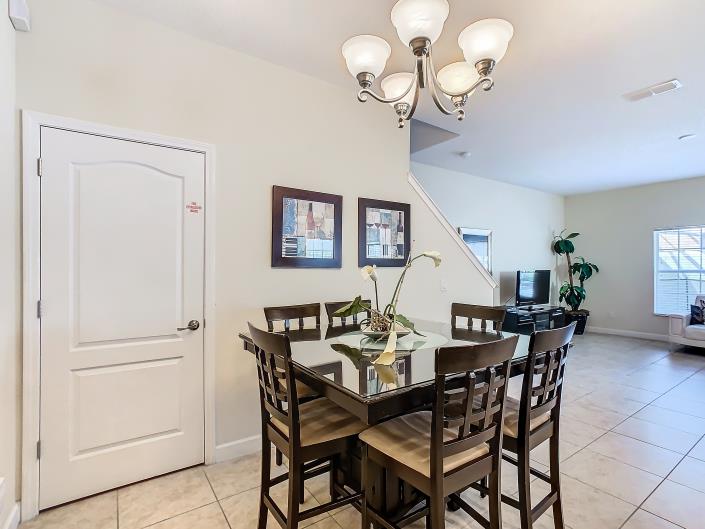 Image No.3-5 Bed Townhouse for sale