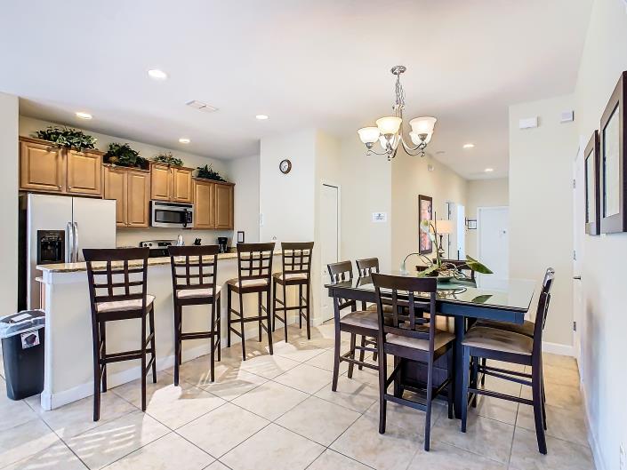 Image No.4-5 Bed Townhouse for sale
