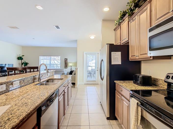 Image No.6-5 Bed Townhouse for sale