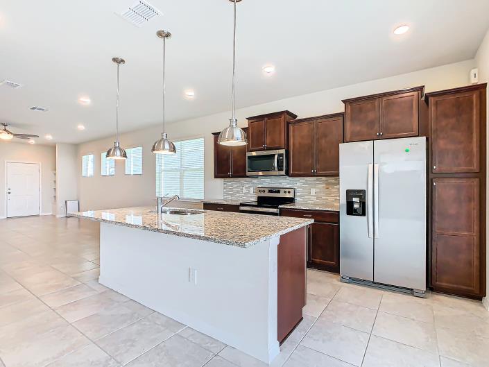 Image No.8-5 Bed House/Villa for sale