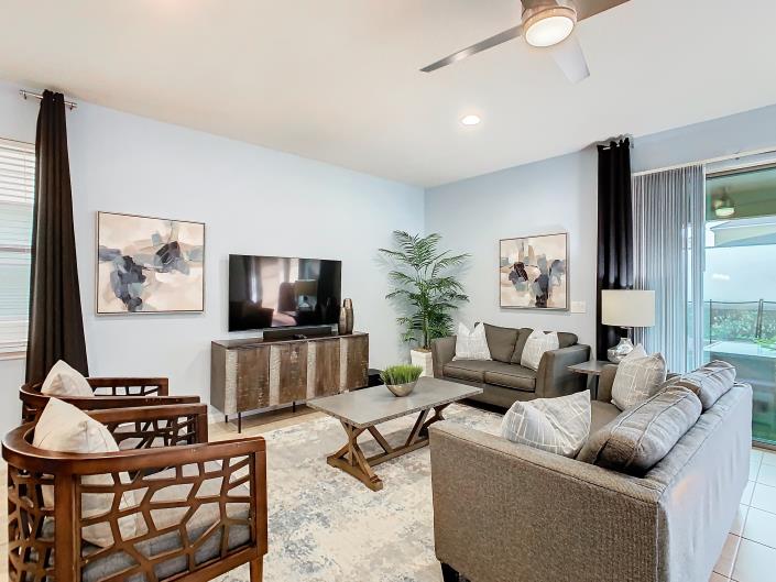 Image No.12-8 Bed House/Villa for sale