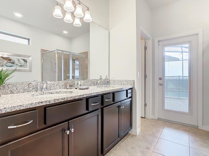 Image No.49-8 Bed House/Villa for sale