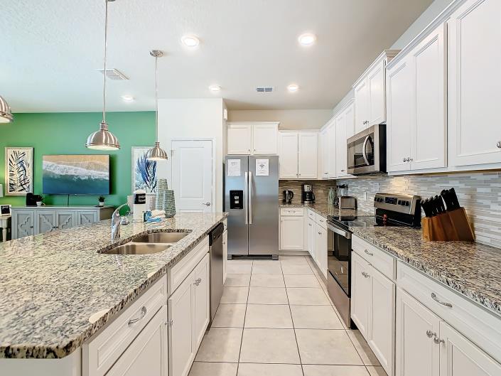 Image No.6-5 Bed Townhouse for sale