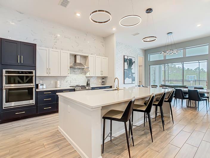 Image No.7-11 Bed House/Villa for sale