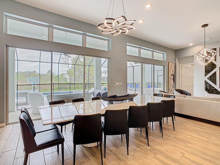 Image No.8-11 Bed House/Villa for sale