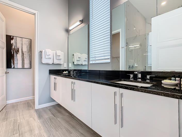 Image No.39-11 Bed House/Villa for sale