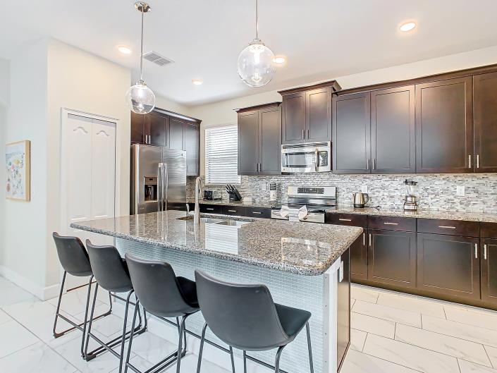 Image No.10-5 Bed House/Villa for sale