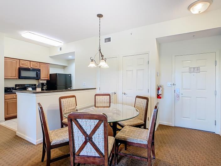 Image No.5-3 Bed Condo for sale