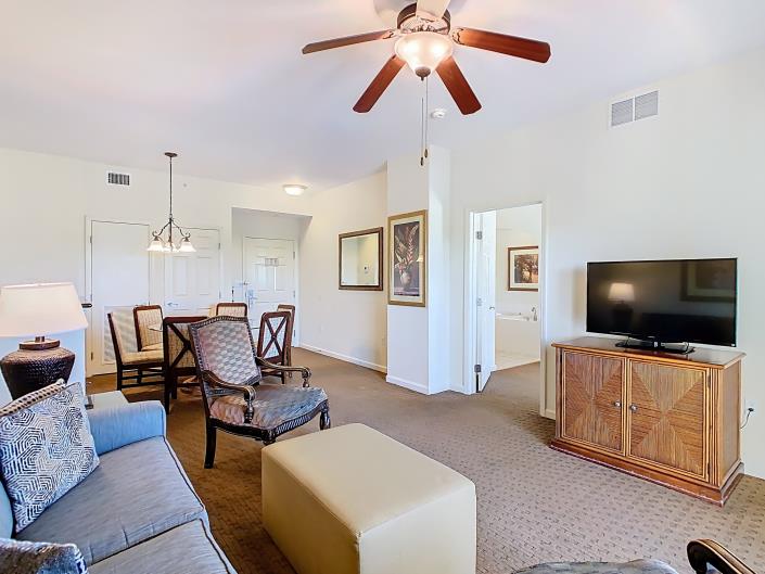 Image No.10-3 Bed Condo for sale