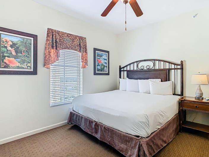 Image No.11-3 Bed Condo for sale