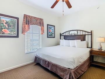 8101-Resort-Village-Drive--1102-28