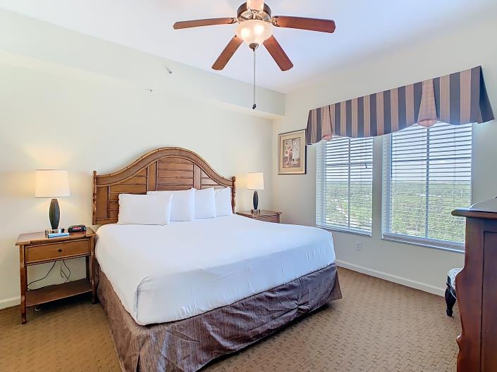 Image No.14-3 Bed Condo for sale