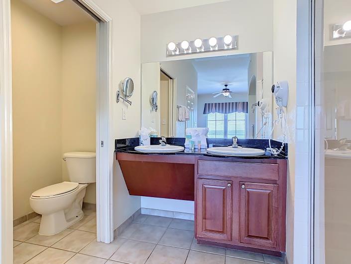 Image No.16-3 Bed Condo for sale