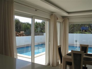 Image 26 of 28 : 3 Bedroom Villa Ref: GV304