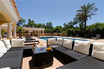 Image 12 of 24 : 5 Bedroom Villa Ref: GV563