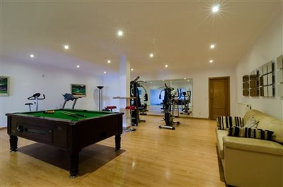 Image 5 of 24 : 5 Bedroom Villa Ref: GV563
