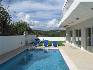 Image 7 of 33 : 4 Bedroom Villa Ref: GV304A