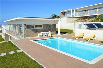 Image 1 of 36 : 3 Bedroom Villa Ref: AV2101