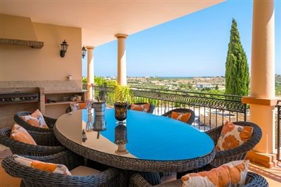 Image 1 of 67 : 3 Bedroom Villa Ref: GV625