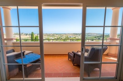 Image 39 of 67 : 3 Bedroom Villa Ref: GV625