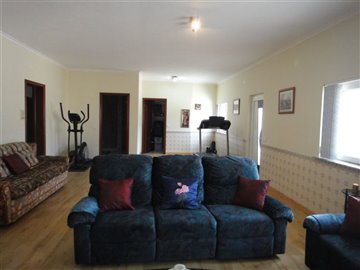 Image 3 of 39 : 4 Bedroom Villa Ref: AV2169