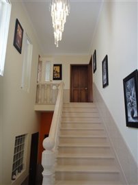 Image 34 of 39 : 4 Bedroom Villa Ref: AV2169