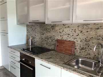 Image 9 of 23 : 2 Bedroom Apartment Ref: GA428