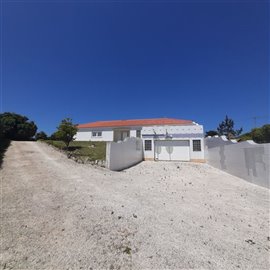 Image 32 of 37 : 3 Bedroom Villa Ref: AV2183