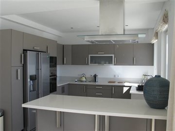 Image 14 of 33 : 3 Bedroom Villa Ref: GV304B