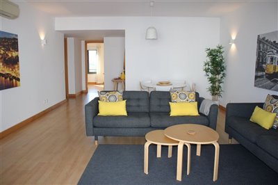 Image 5 of 23 : 2 Bedroom Apartment Ref: GA441
