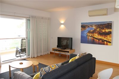 Image 2 of 23 : 2 Bedroom Apartment Ref: GA441