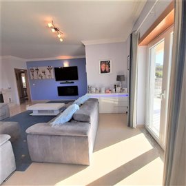 Image 5 of 33 : 3 Bedroom Villa Ref: AV2200