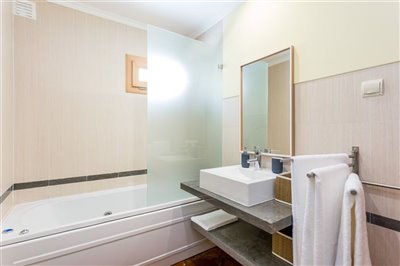 Image 14 of 27 : 2 Bedroom Villa Ref: GV690
