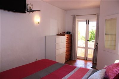 Image 36 of 39 : 3 Bedroom Townhouse Ref: GV688
