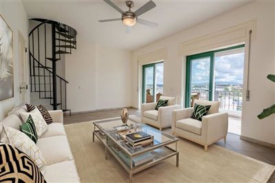 Image 2 of 24 : 4 Bedroom Apartment Ref: GA435