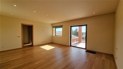 Image 10 of 17 : 4 Bedroom Villa Ref: GV636